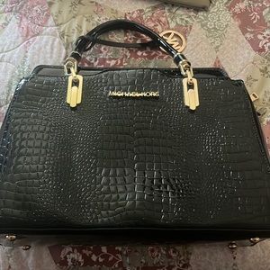 Micheal Kors bag